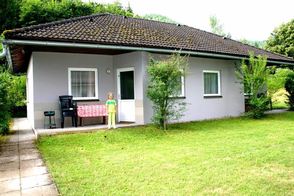 Bungalows Karin Sankt Kanzian am Klopeiner See Extérieur photo